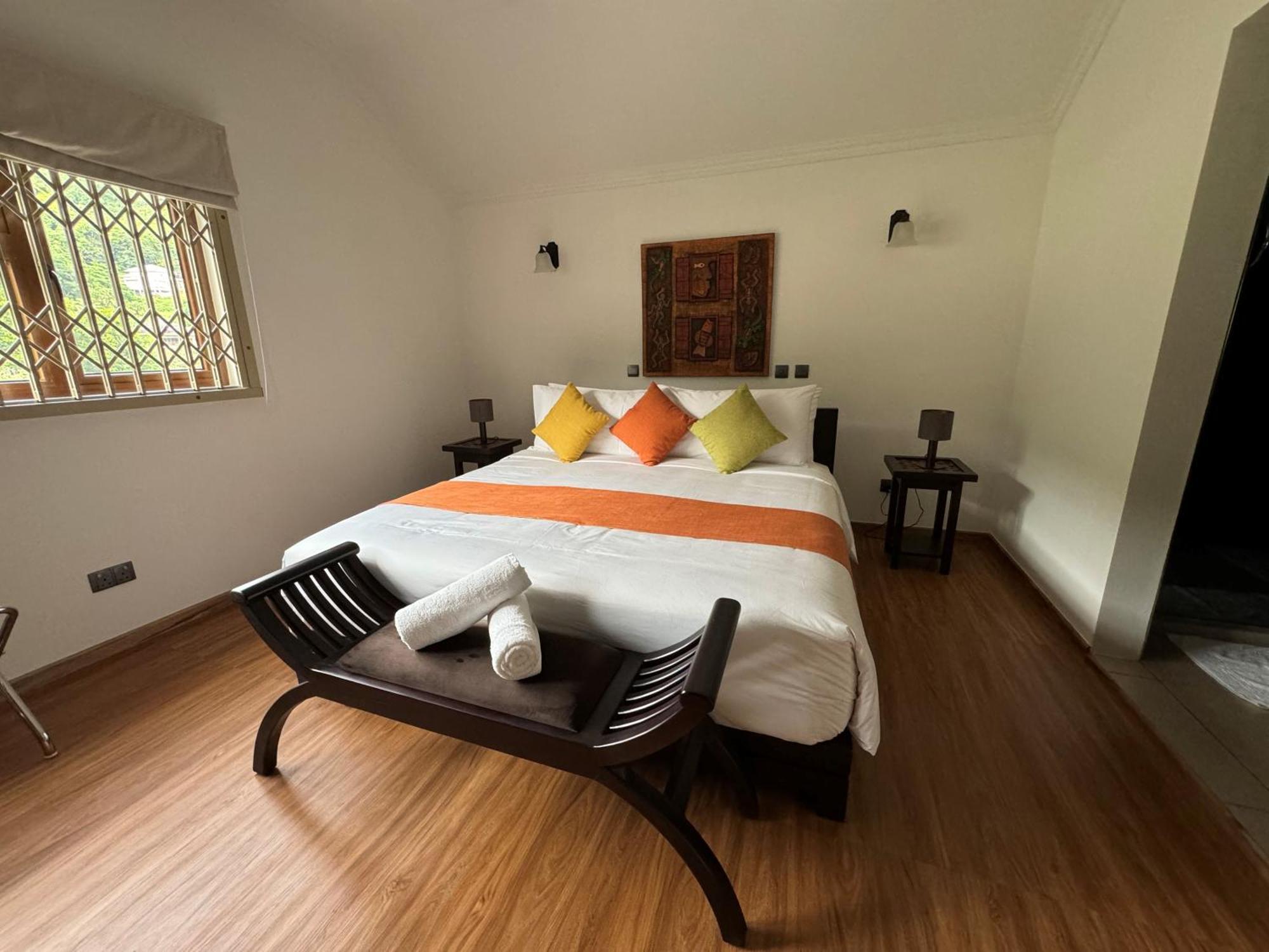 D'Offay Seaview Apartments 보발롱 외부 사진