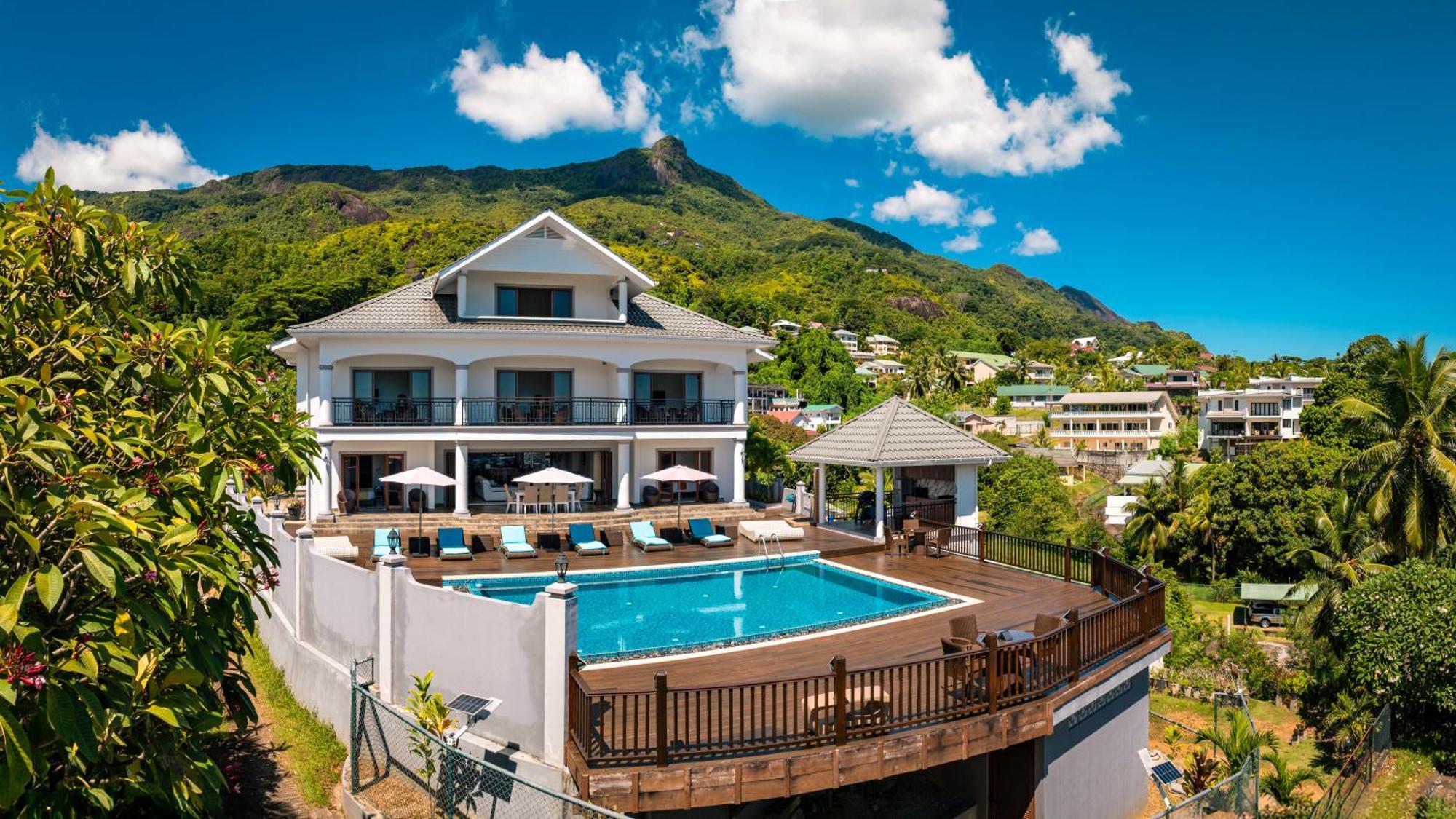 D'Offay Seaview Apartments 보발롱 외부 사진