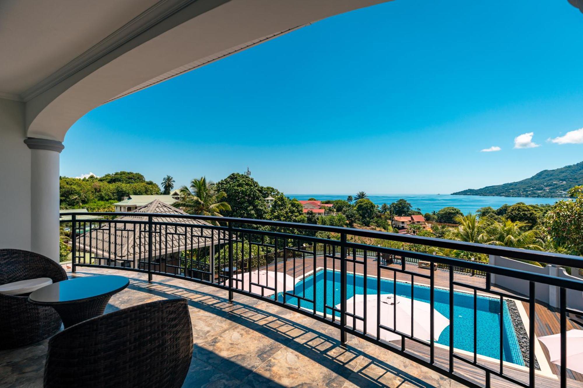 D'Offay Seaview Apartments 보발롱 외부 사진