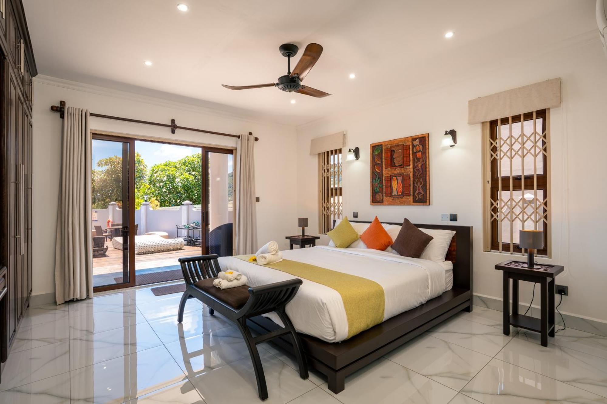 D'Offay Seaview Apartments 보발롱 외부 사진