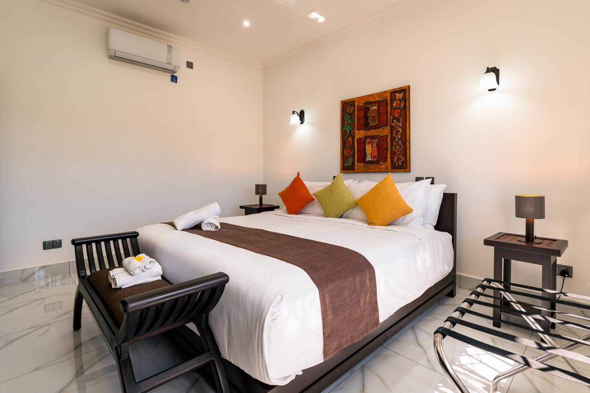 D'Offay Seaview Apartments 보발롱 외부 사진